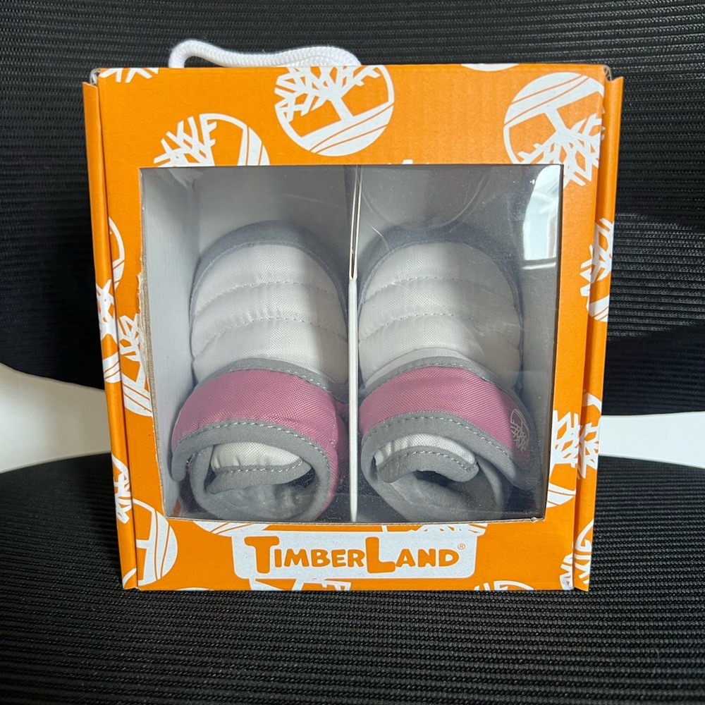 NWT Timberland Kids Pink and White Crib Shoes